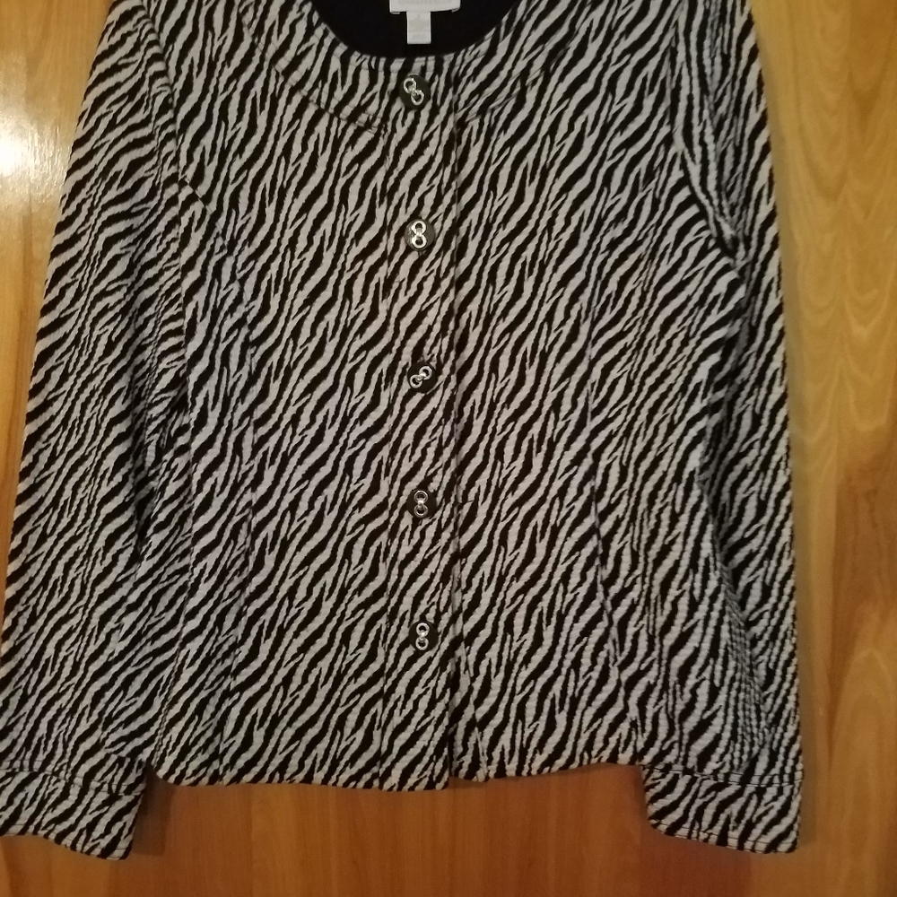 Charter Club black and white knit jacket